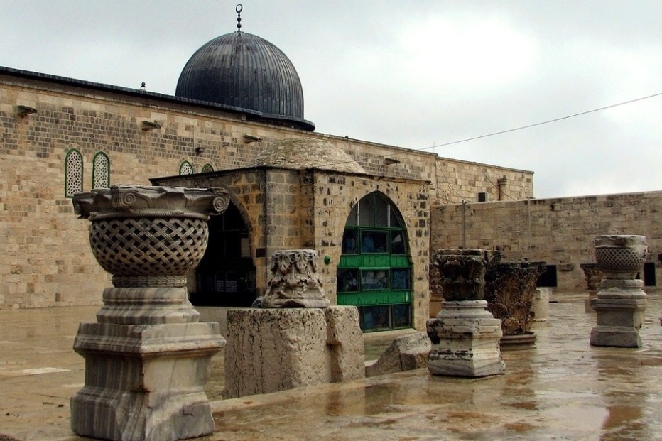 مسجد وكلمة و صورة - صفحة 2 20120420-132140